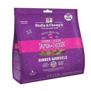 Stella & Chewy's Freeze Dried Cat Food, Yummy Lickin' Salmon & Chicken Dinner Morsels, 3.5 Ounces